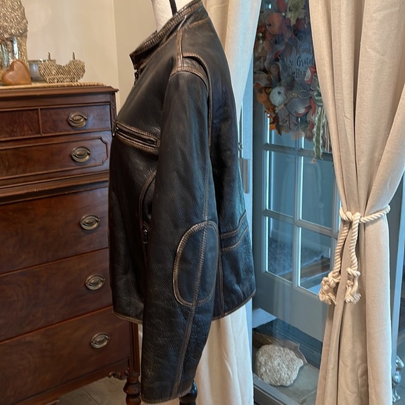 Leather Motorcycle Jacket - Picture 4 of 16